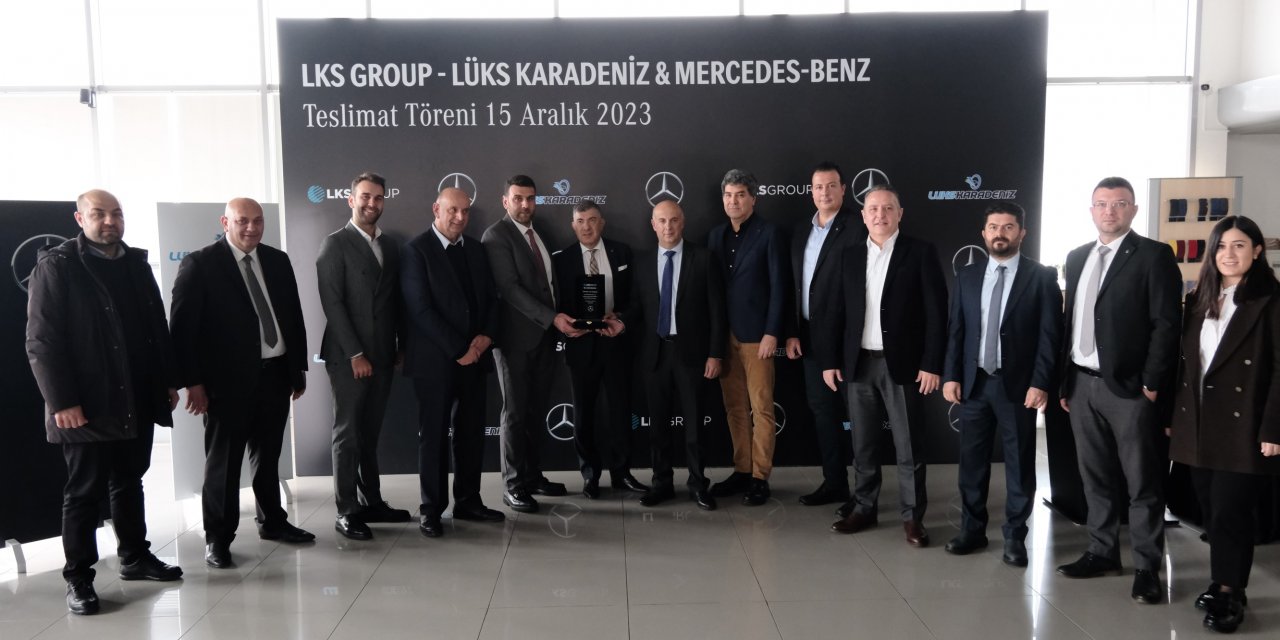 Mercedes'ten LKS Group’a 20 Tourismo 16 RHD 2+1 otobüs teslimatı