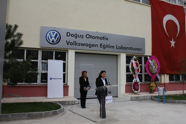 Volkswagen eğitim laboratuvarı açıldı