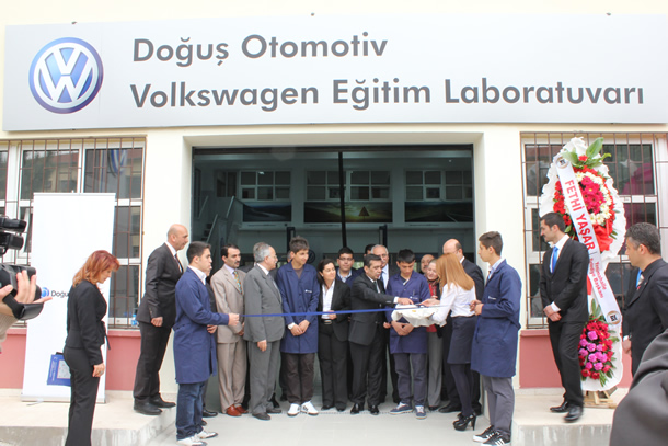 Volkswagen eğitim laboratuvarı açıldı