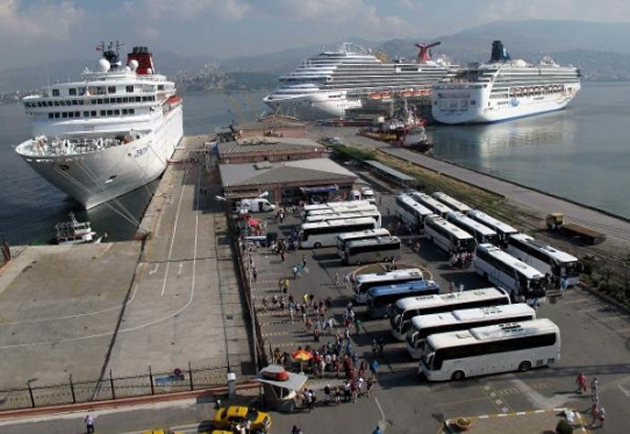 İzmir'e gelen kruvaziyer sayısında rekor