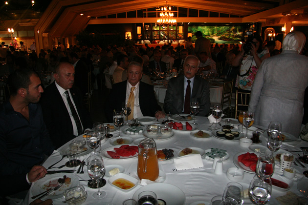 Denizcilerin iftar coşkusu