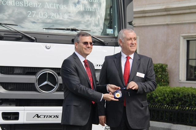 Barsan, Mercedes’ten 300 Actros çekici aldı