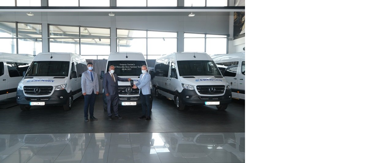 erensoy-turizme-mercedes-benz-sprinter-teslimati-1.jpg