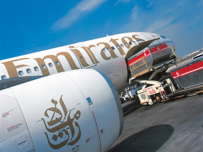 emirates-sky-cargo-(1).jpg