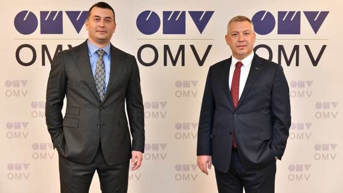 omv_turkiye_gm_serkan_hotoglu-iveco_gm_hakki_isinak.jpg